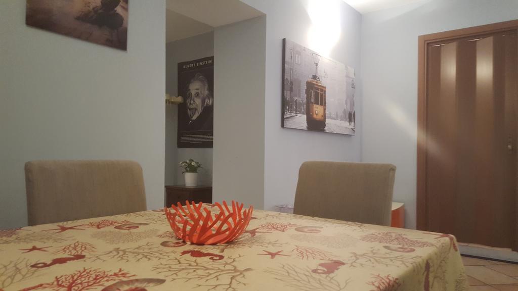 Bnbutler - Sempione - Arco Della Pace Apartment Milan