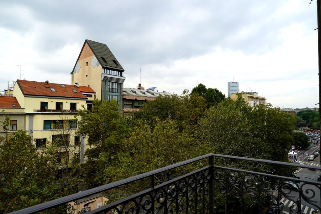 Cimarosa J Milano