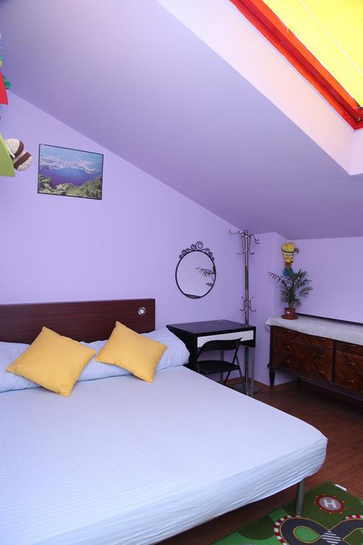 Guest house Lovely House *