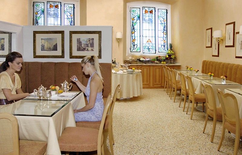 Mercure Centro 4*