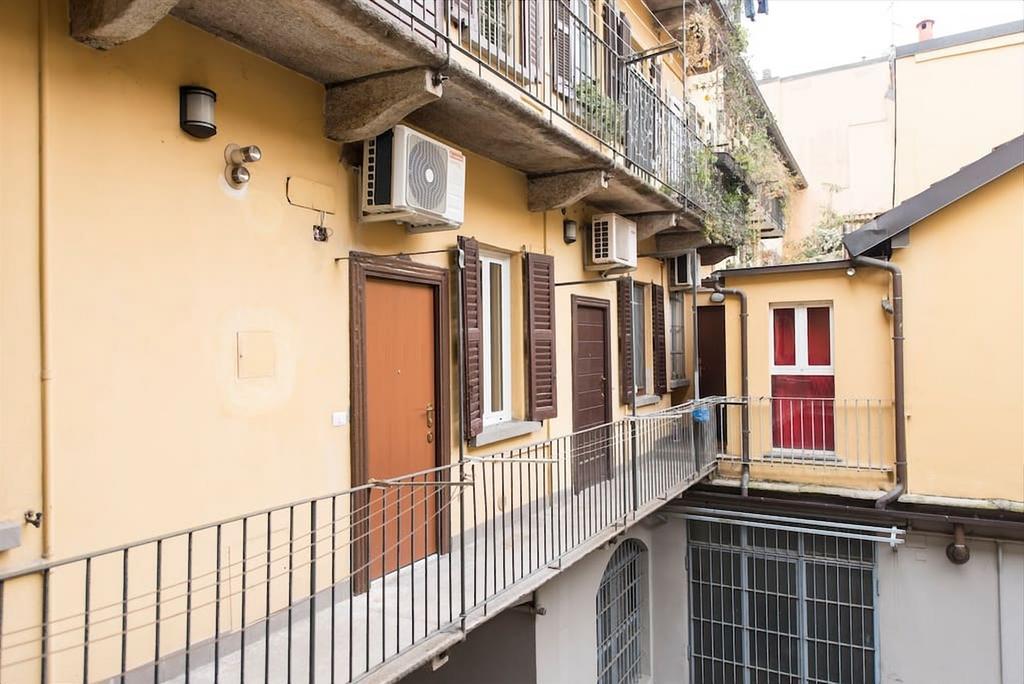 Apartment Porta Garibaldi White Flat Milan
