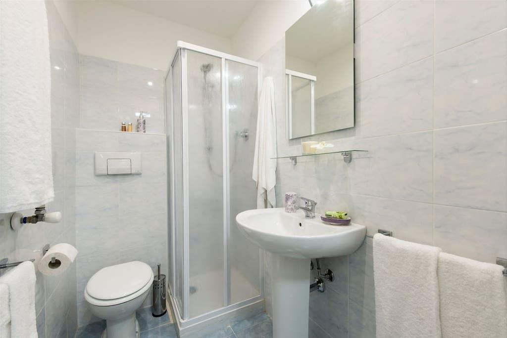 Apartment Porta Garibaldi White Flat