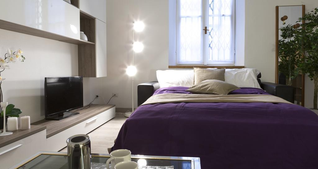 Apartment Altido Crocetta Loft Set Milan