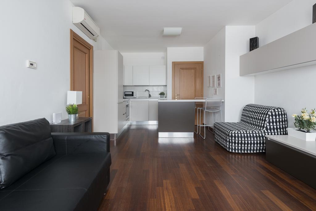 Mila Navigli Apartment