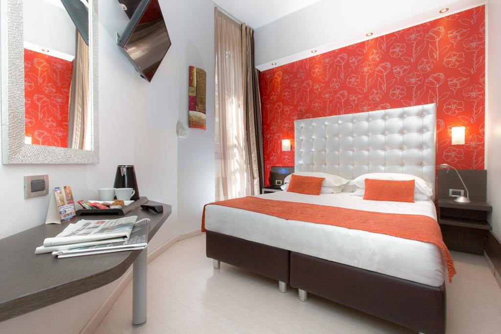 Piacenza Hotel Milan