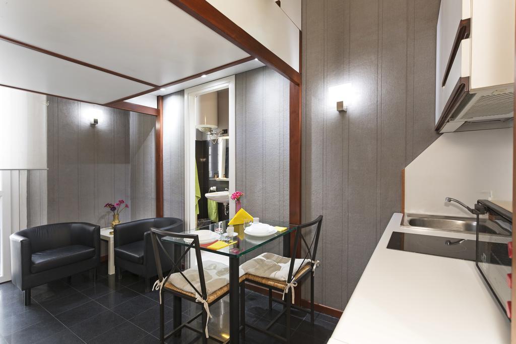 Apartment Easy Milan