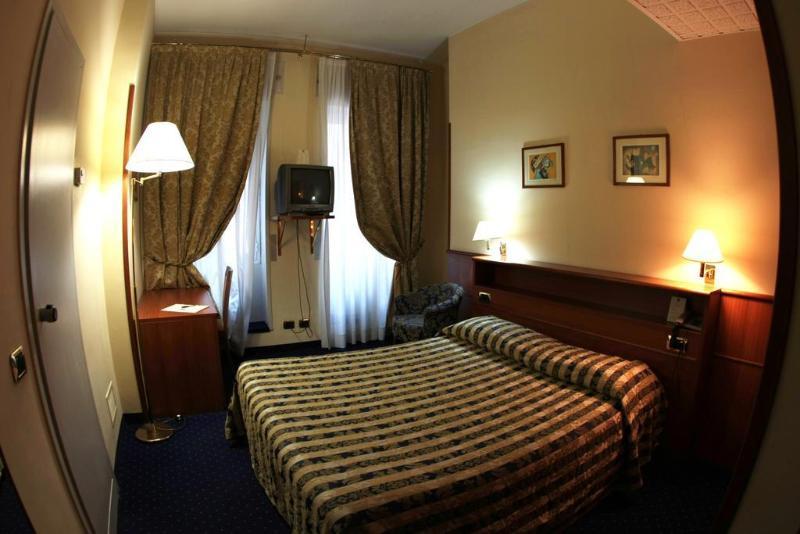 Garibaldi Palace 3* Milão