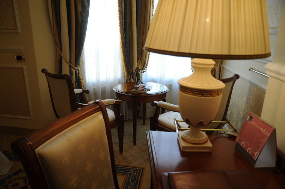Hotel Grand Visconti Palace