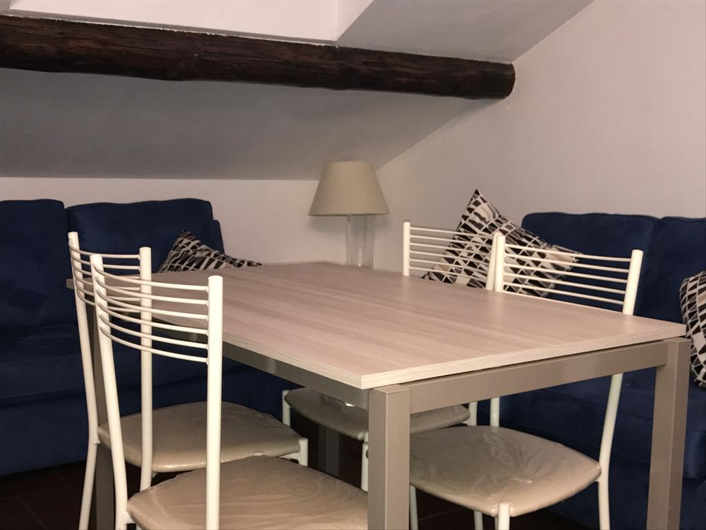 Charming The Castle Apartment *