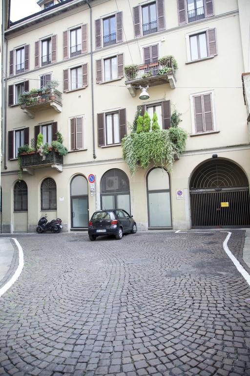 Mansard Very Close To Duomo * Milano