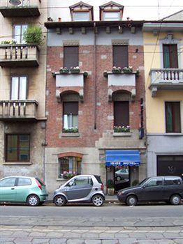 Iride Stazione Lambrate Citta Studi 2* Milan