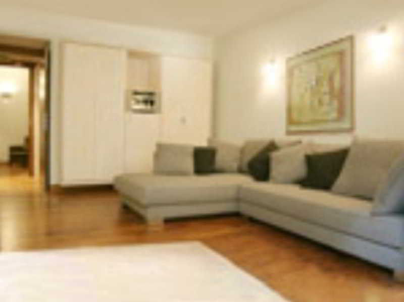 The Place Spiga 5*