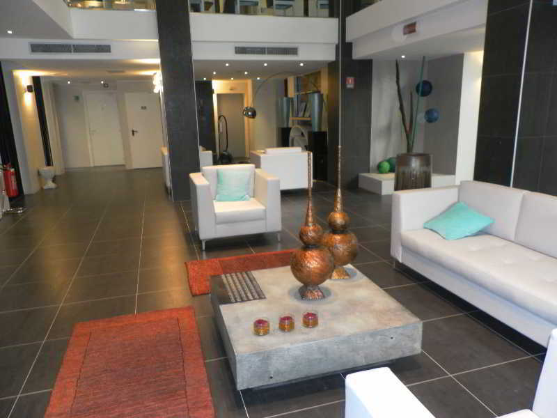 Smart Hotel 4*