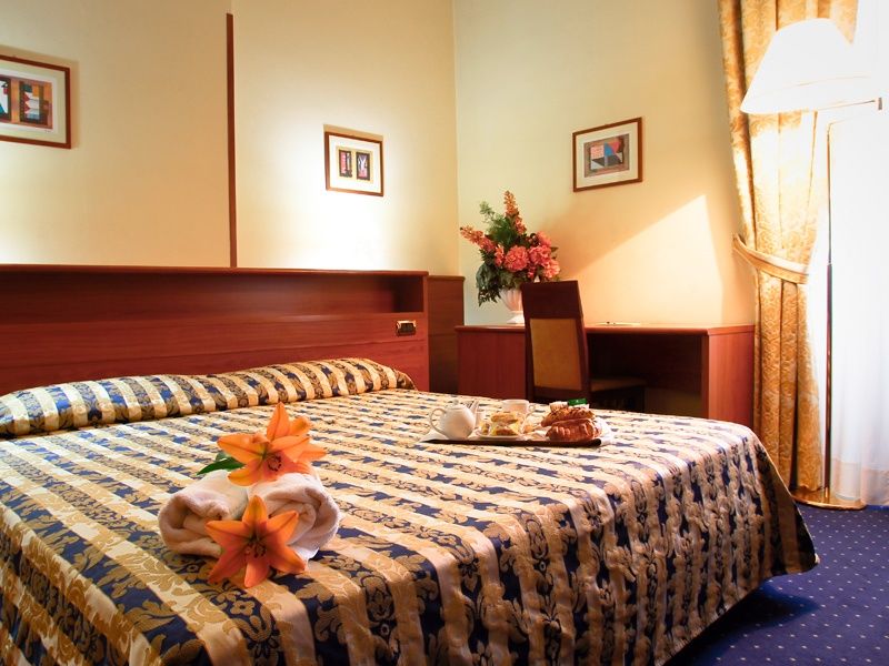Garibaldi Palace 3* Milão