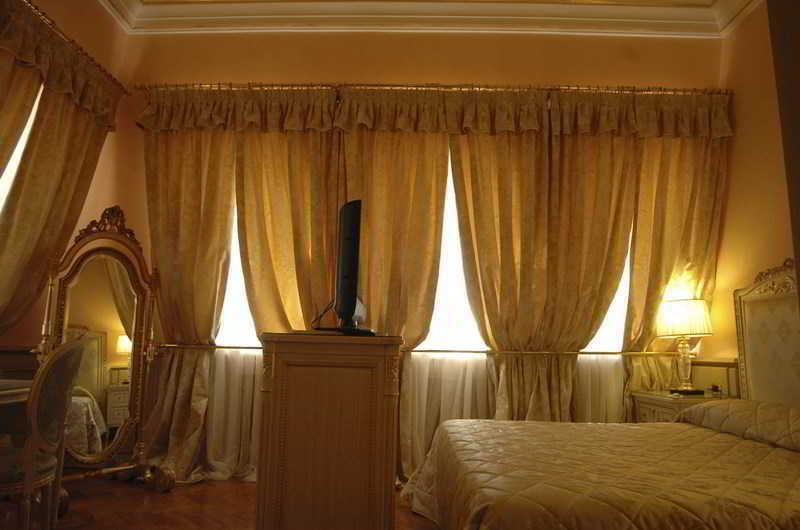 Andreola 4* Milan