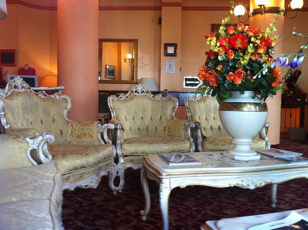 Mokinba King Hotel 4*