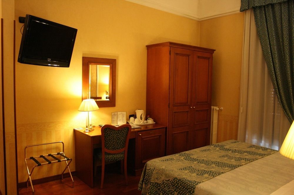 Hotel Lancaster