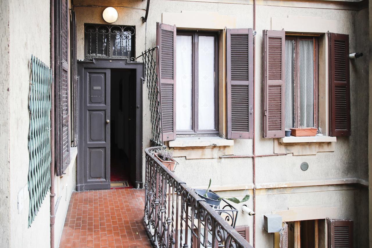 Macedonio Melloni 18 Cinque Giornate Apartment *