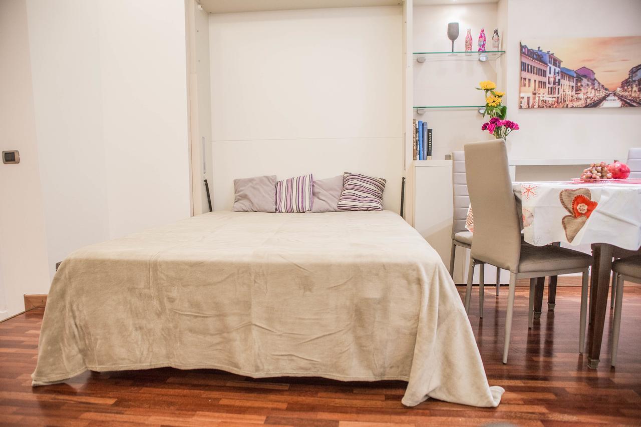 Apartment Amendola Fiera Flat Milan