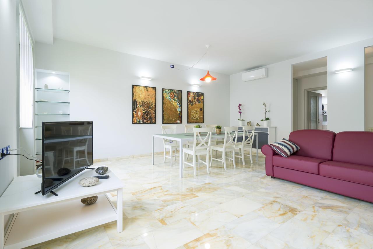 Primopiano - Rg12 Apartment