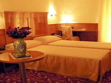 Cinque Giornate Hotel Milan