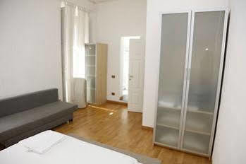 Casa Milano- Apartments And Rooms Apartment Milan