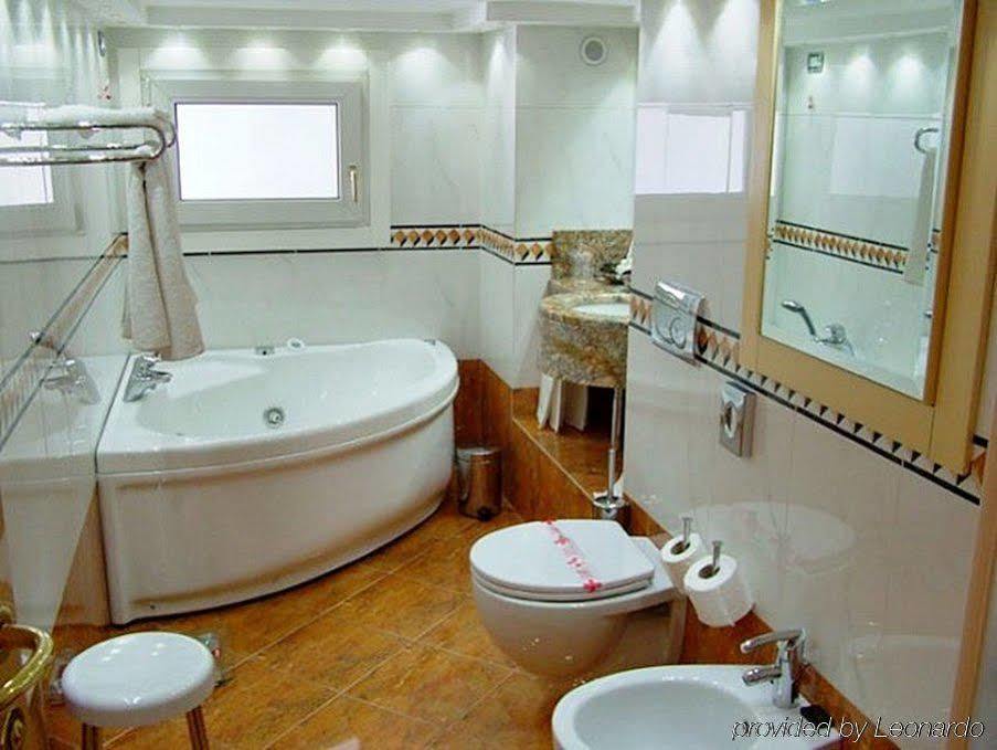 Wagner Hotel 4*