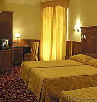 Hotel Cinque Giornate 3*