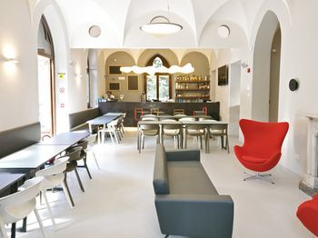 Babila Hostel&bistrot *