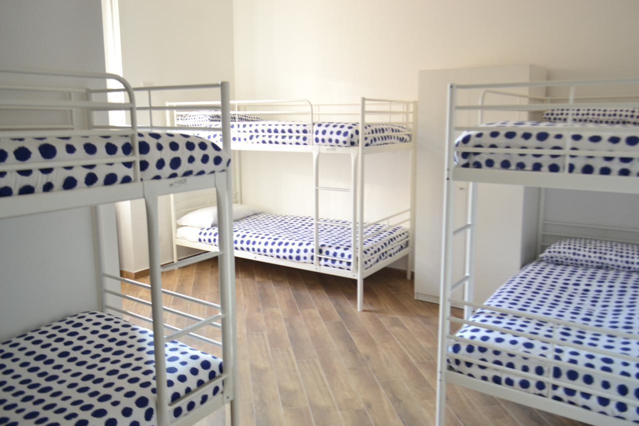Gloria Hostel *