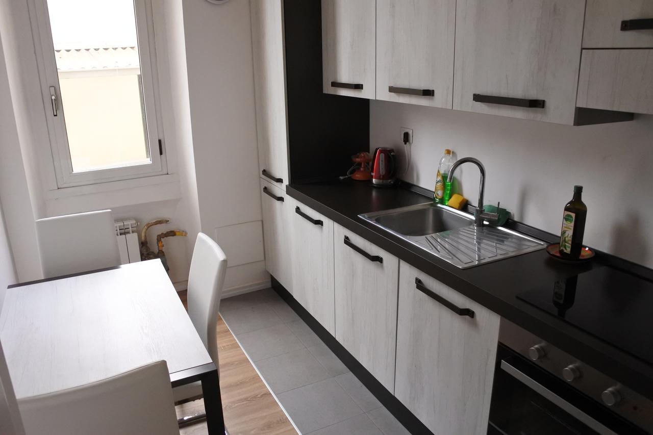 Apartment Comodo Bilocale Zona Ponte Nuovo, Vicinanza M2 Milan