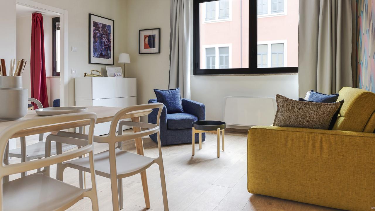 Italianway-bergonzoli Place * Milan