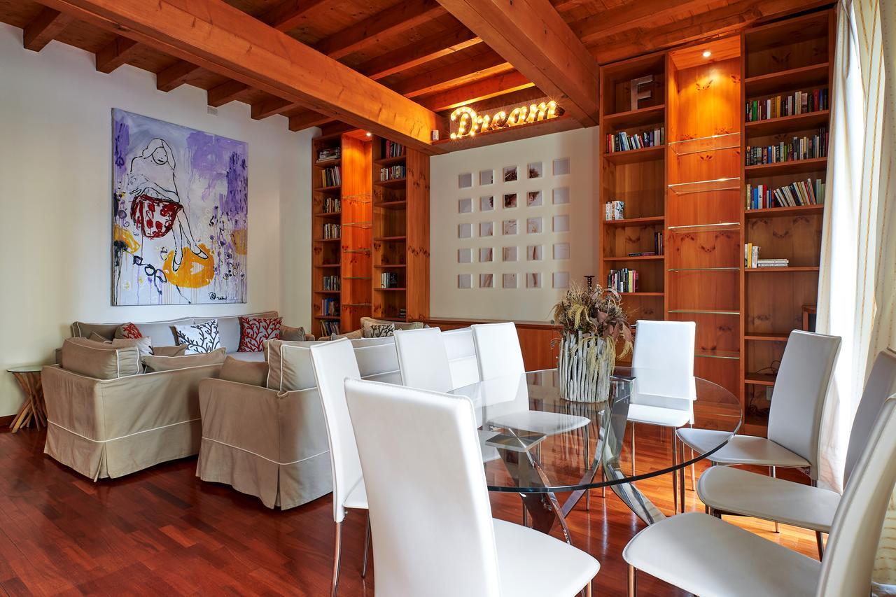 Brera Trilocale Apartment Milan
