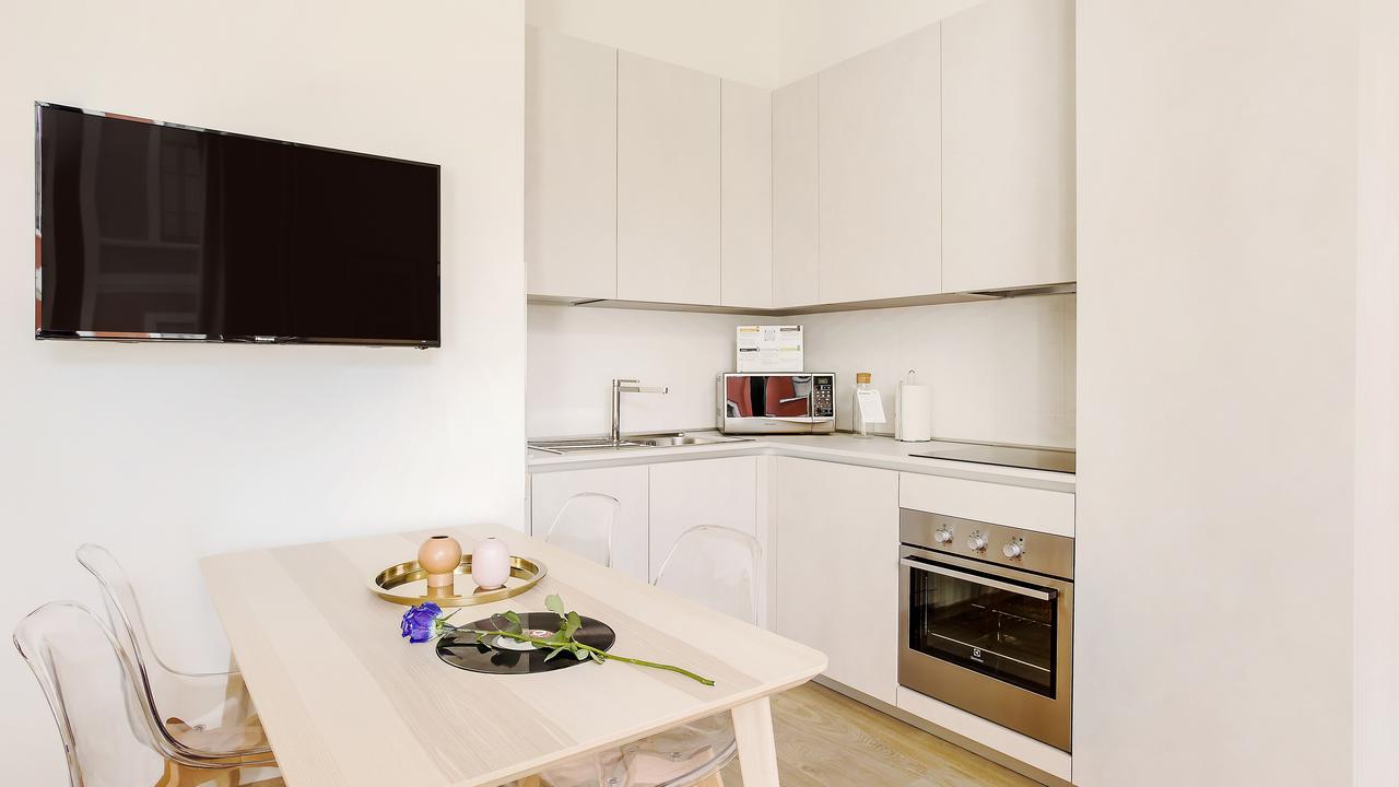 Italianway-bergonzoli Place * Milan
