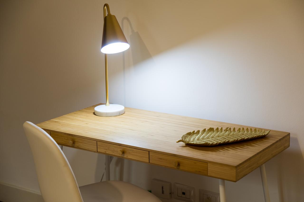 Brera Design And Bright Flat Apartment Milan