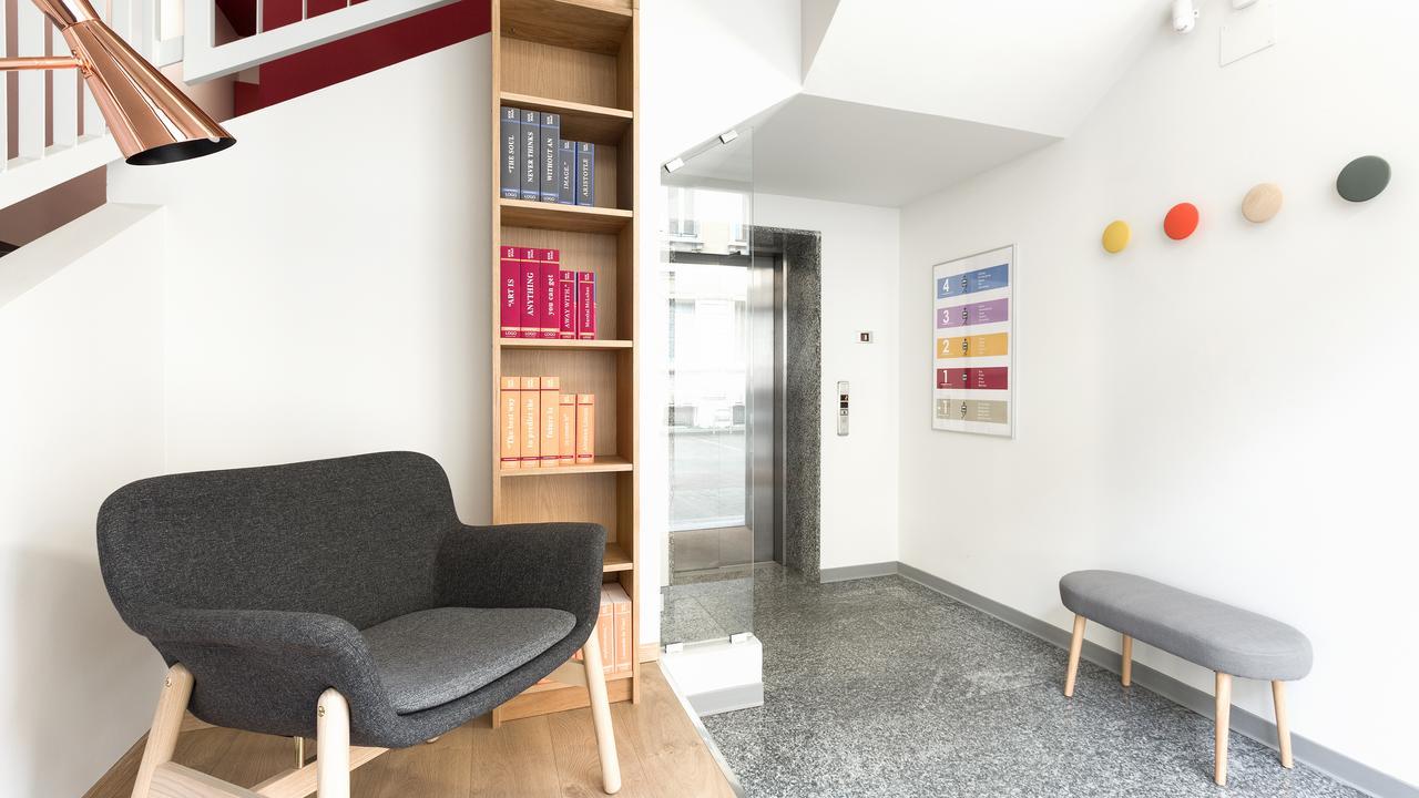 Italianway-bergonzoli Place * Milan