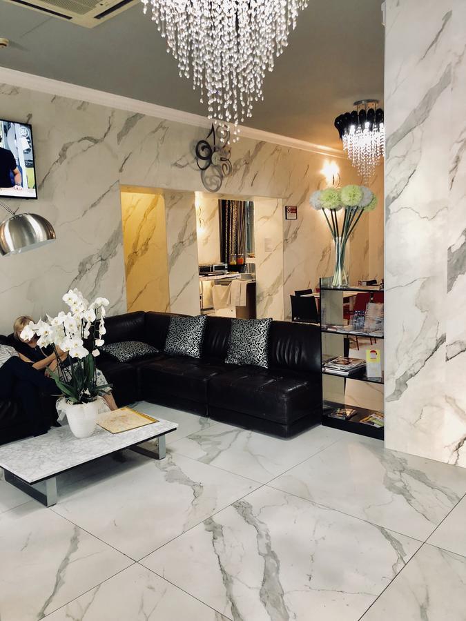 Bolzano 3* Milan