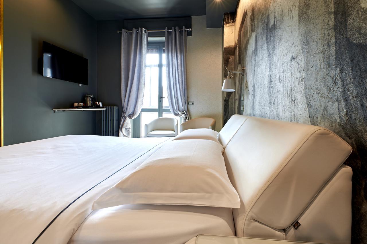 Eleganti Suite In Piazzale Lagosta Guest house Milan