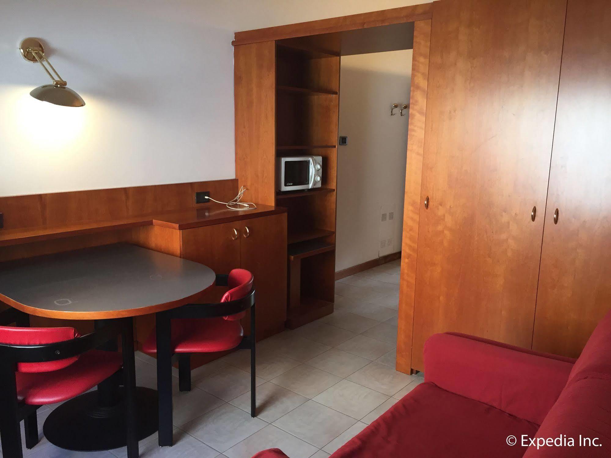 Aparthotel Donatello Milan