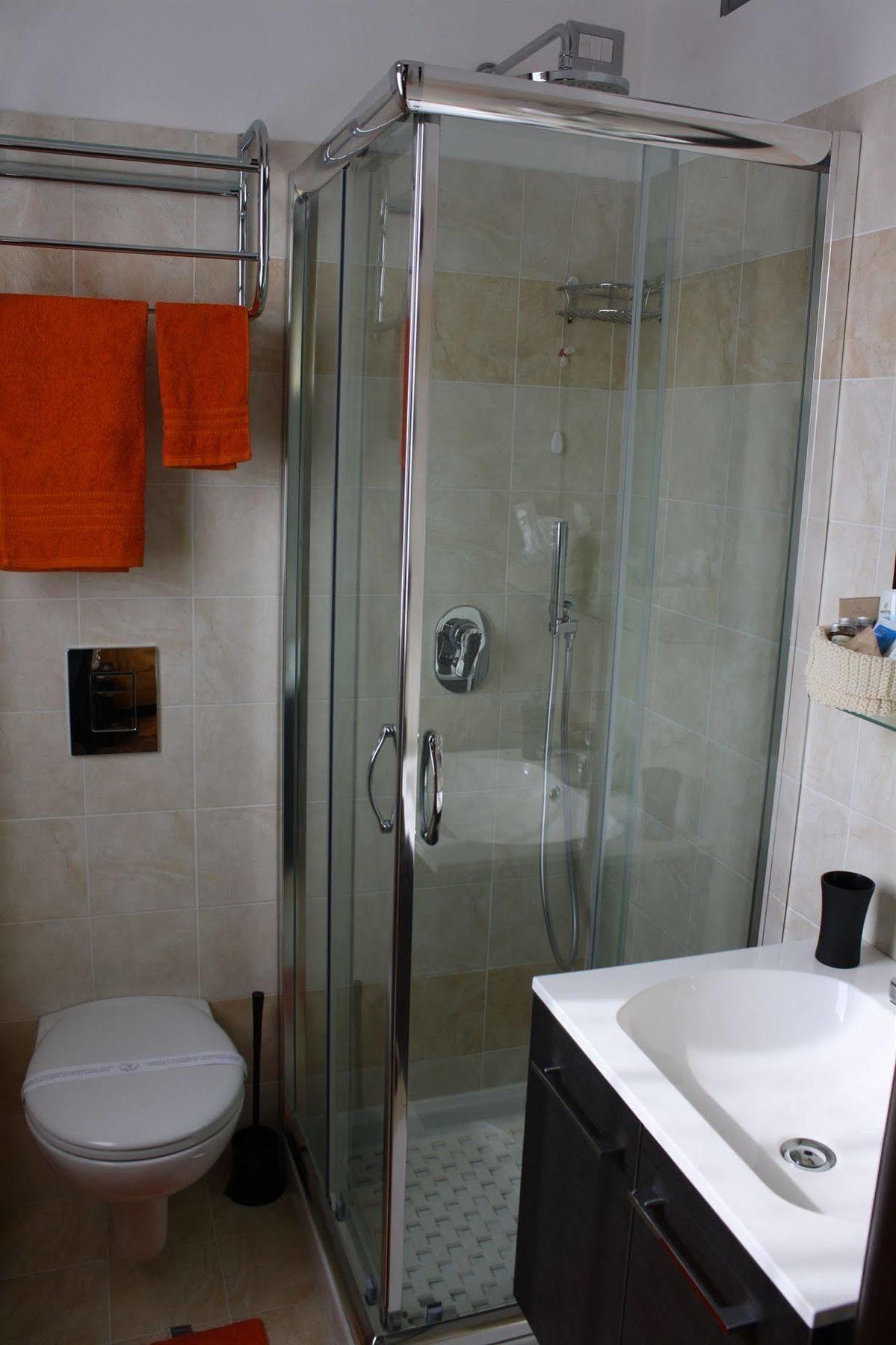 Bbmilan Bed & Breakfast 2*