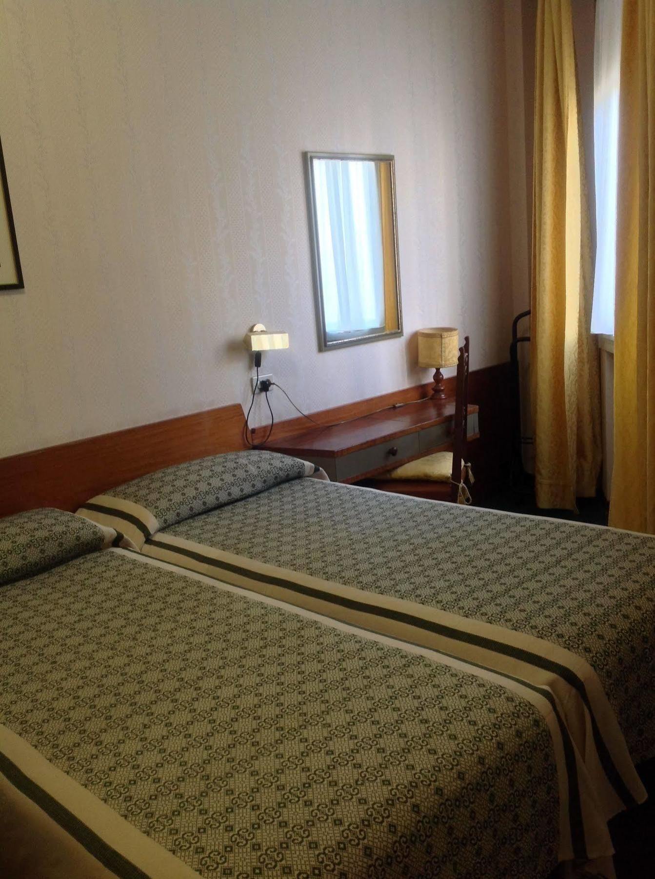 Hotel London Milan