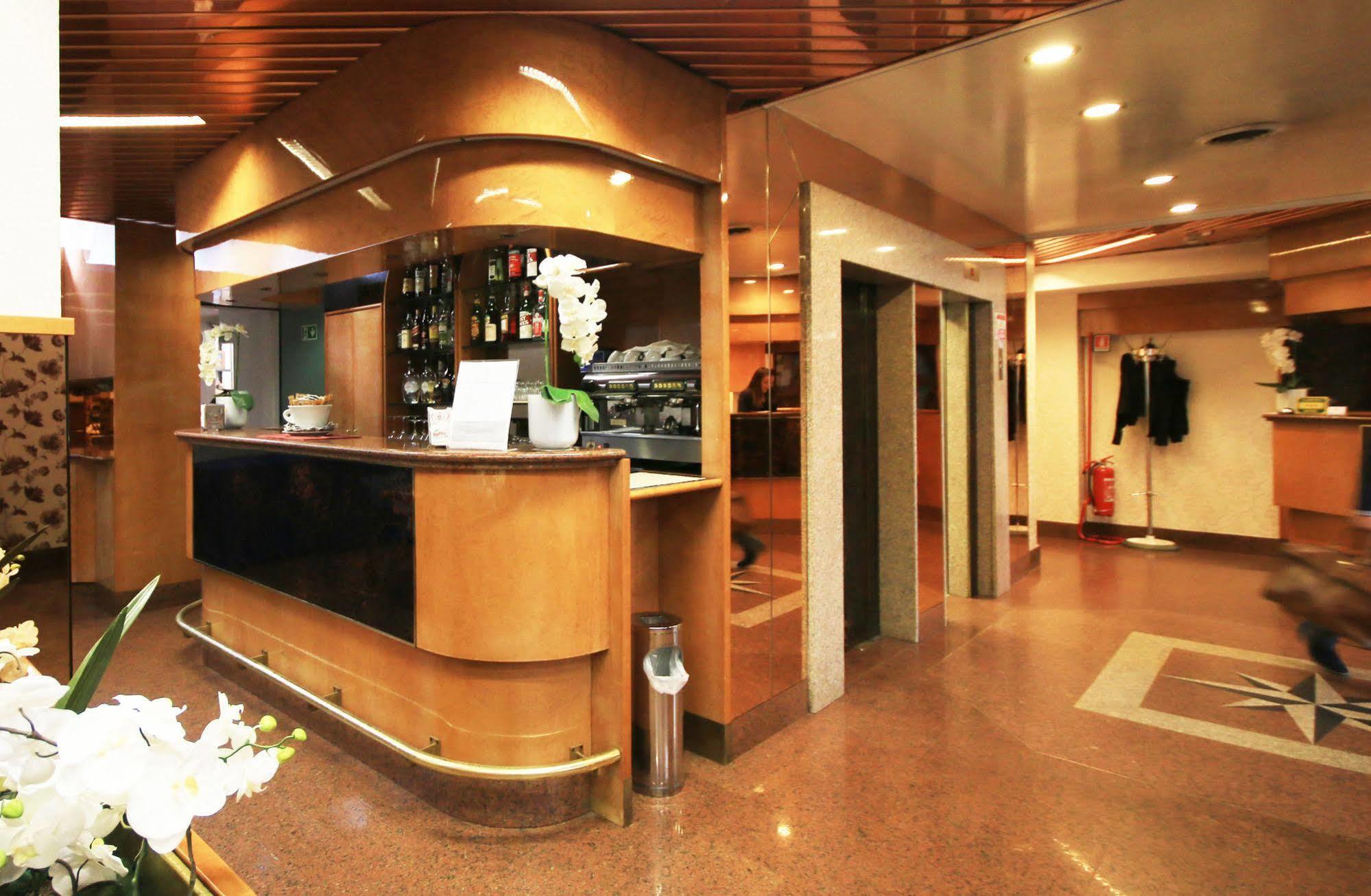 Lido Hotel Milan