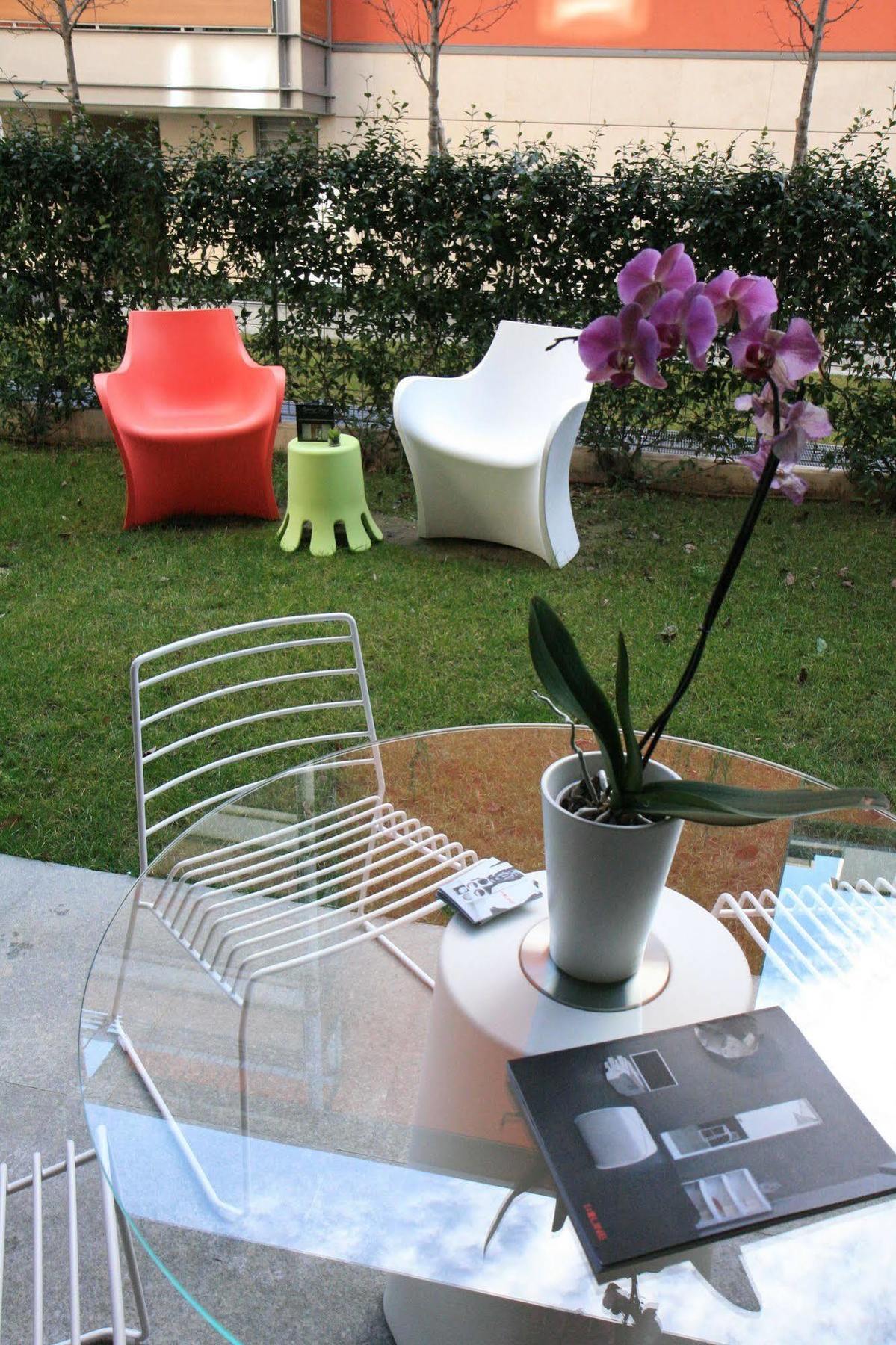 Bed & Breakfast Experience Design Bed&show 2*
