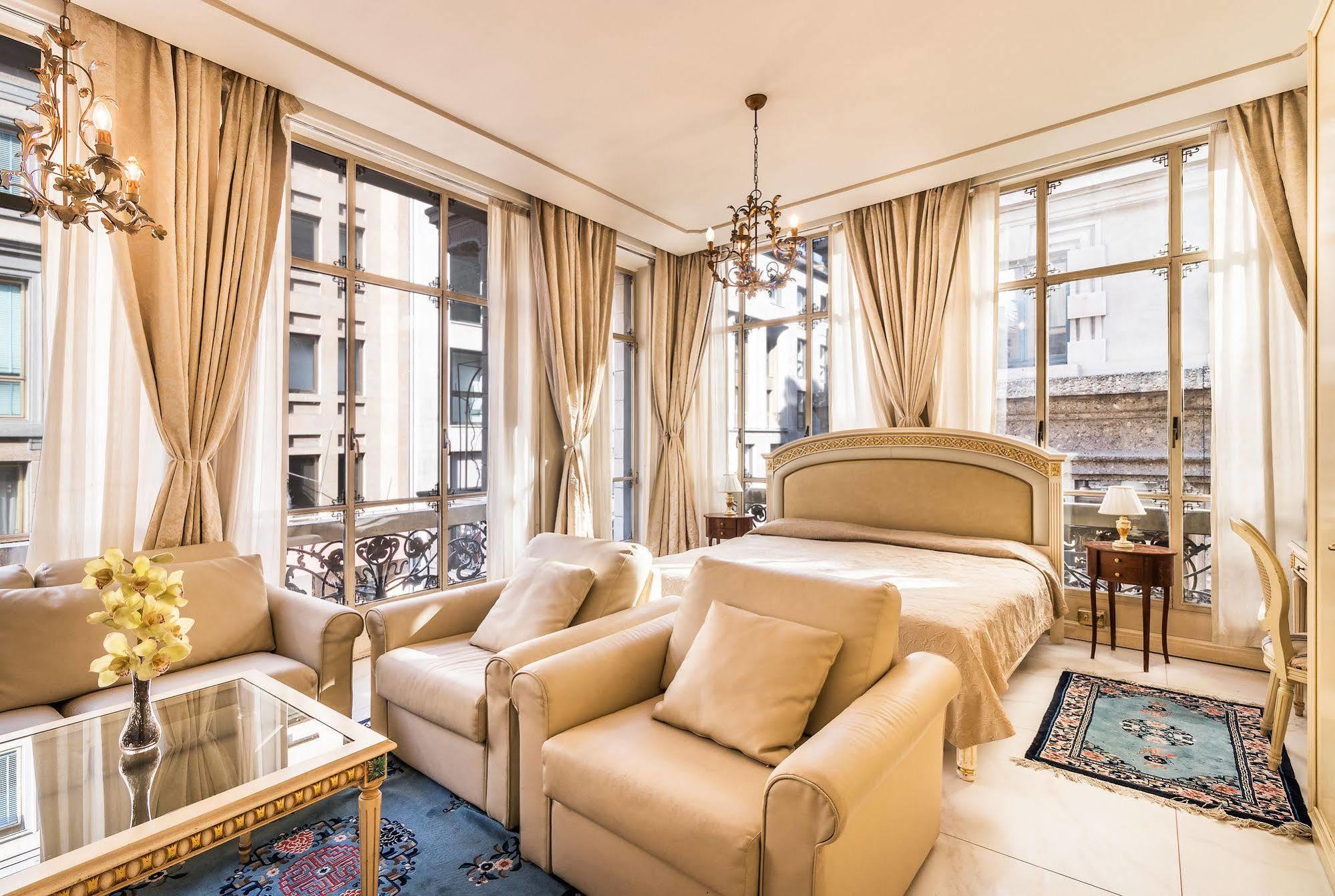 Glamour Milan