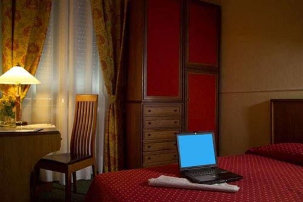 Hotel Johnny Milan