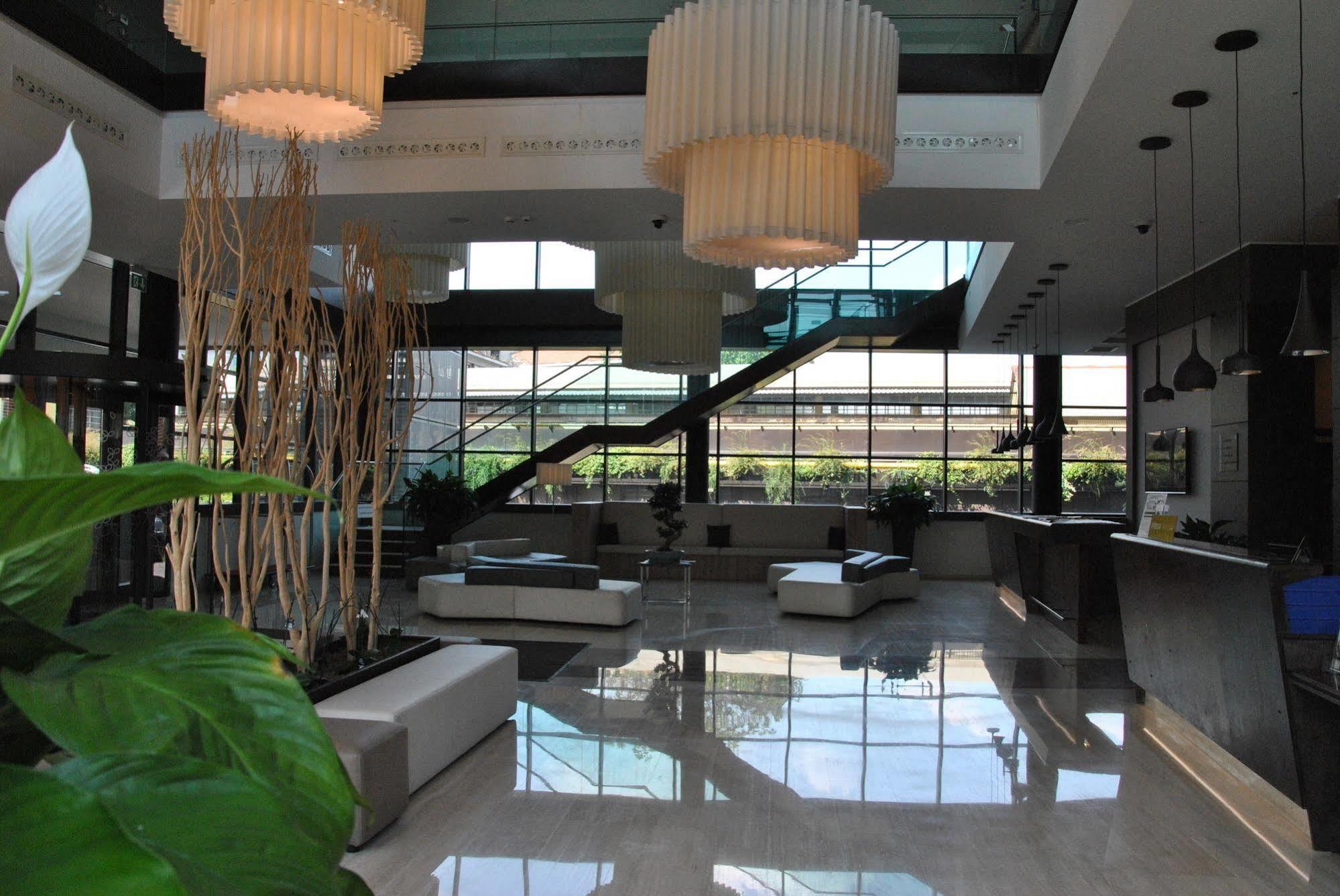 Hotel Hilton Garden North 4*