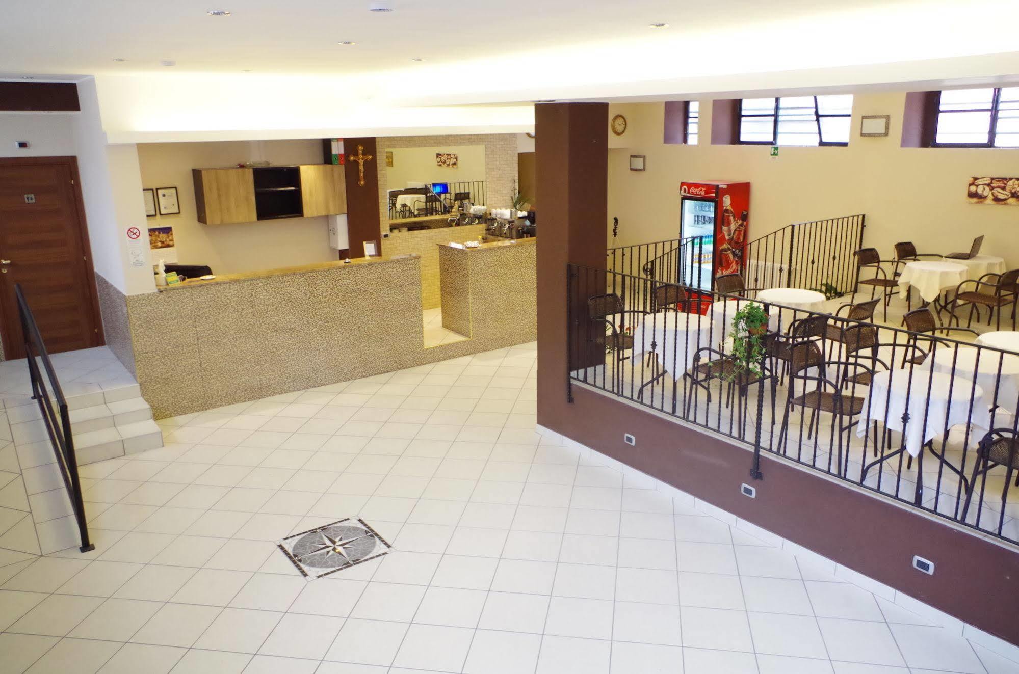 Hotel Centrale *