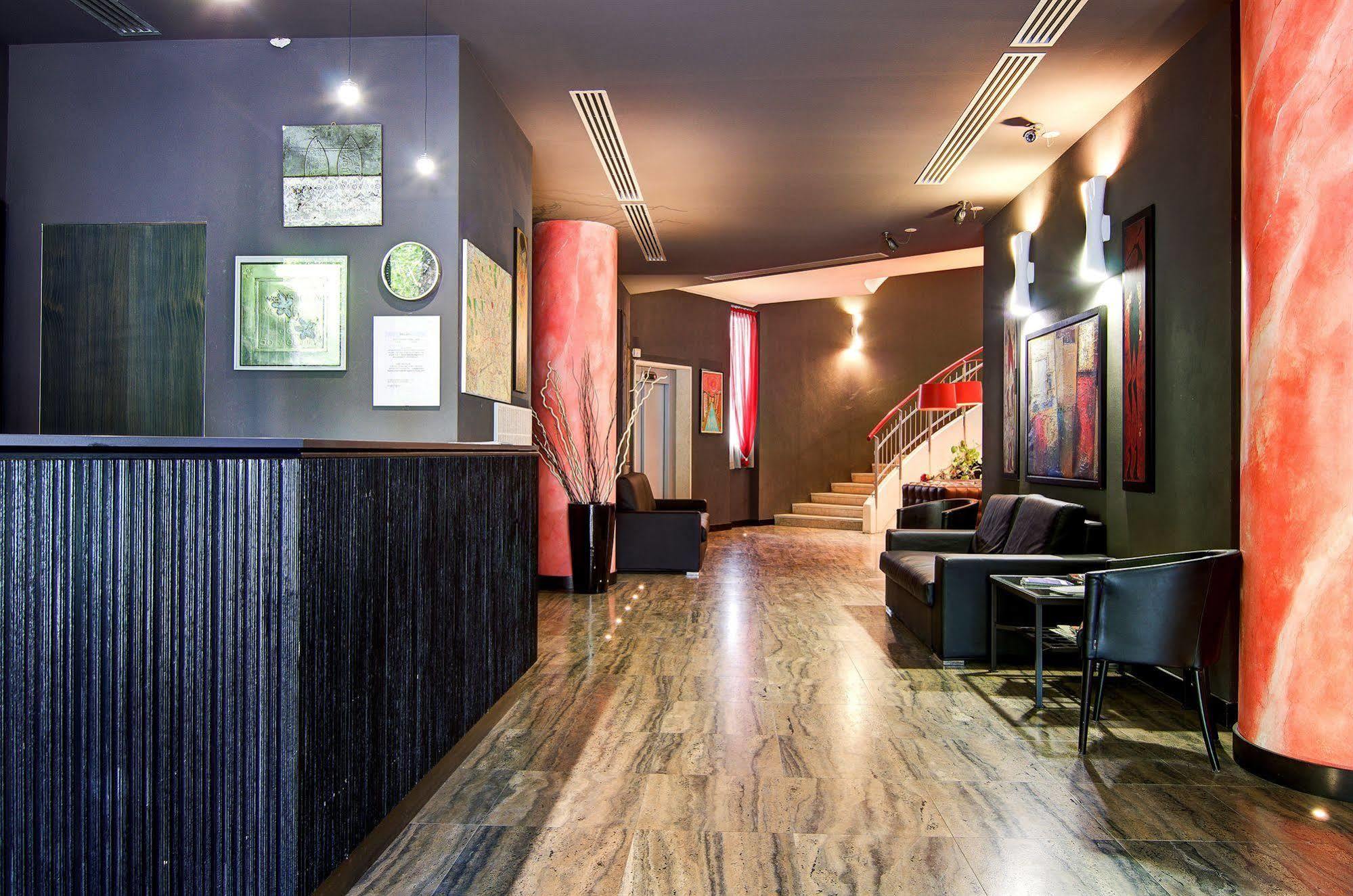 Residenza Cenisio 2* Milan