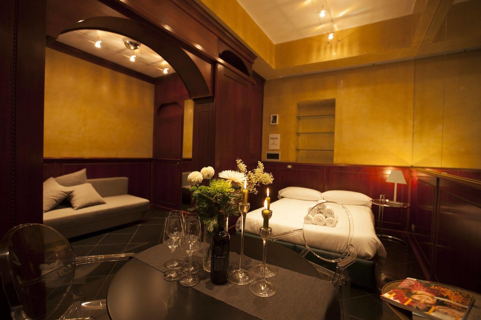 Casa Milano- Apartments And Rooms