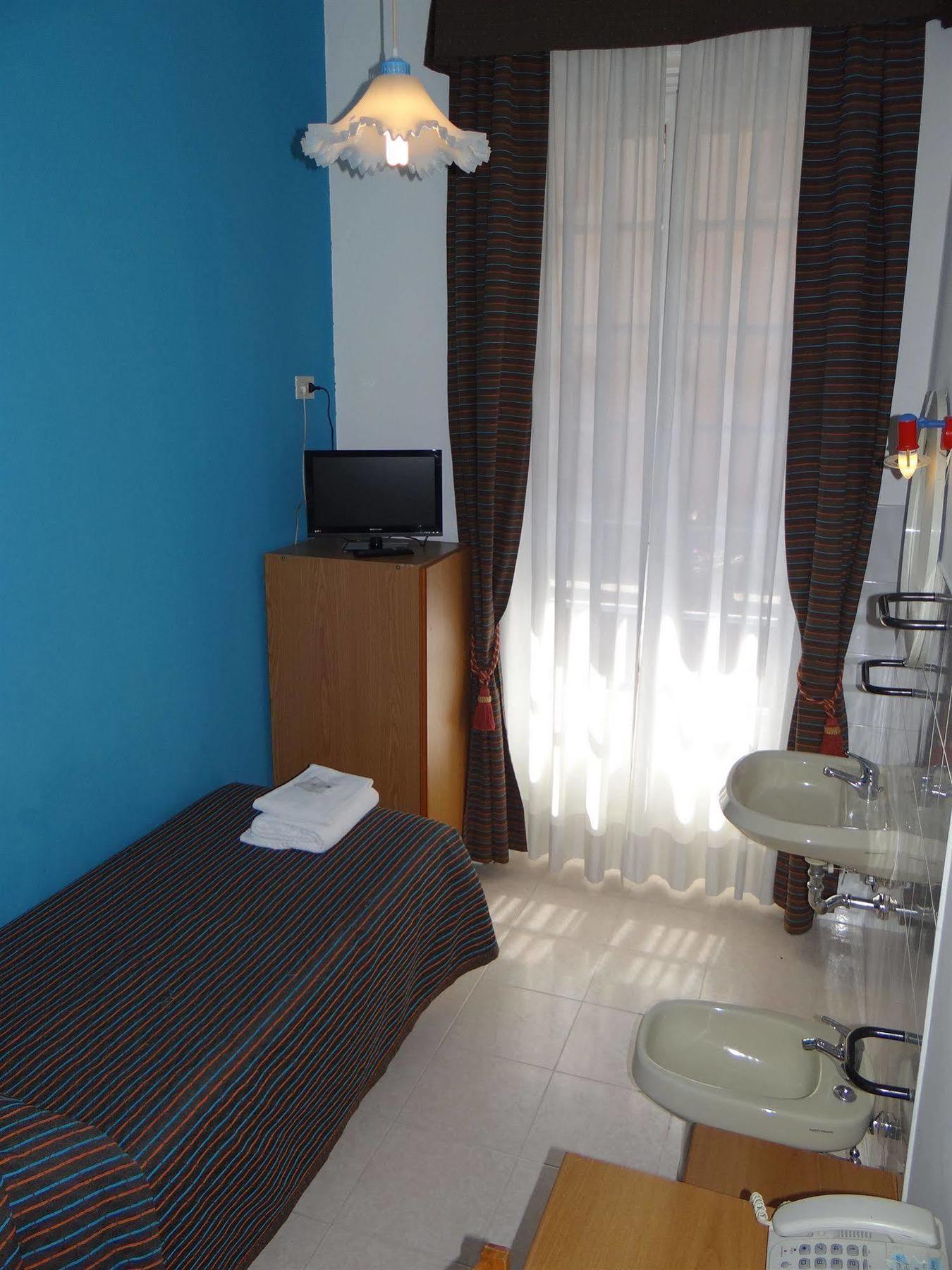 Amendola Fiera Hotel Milan